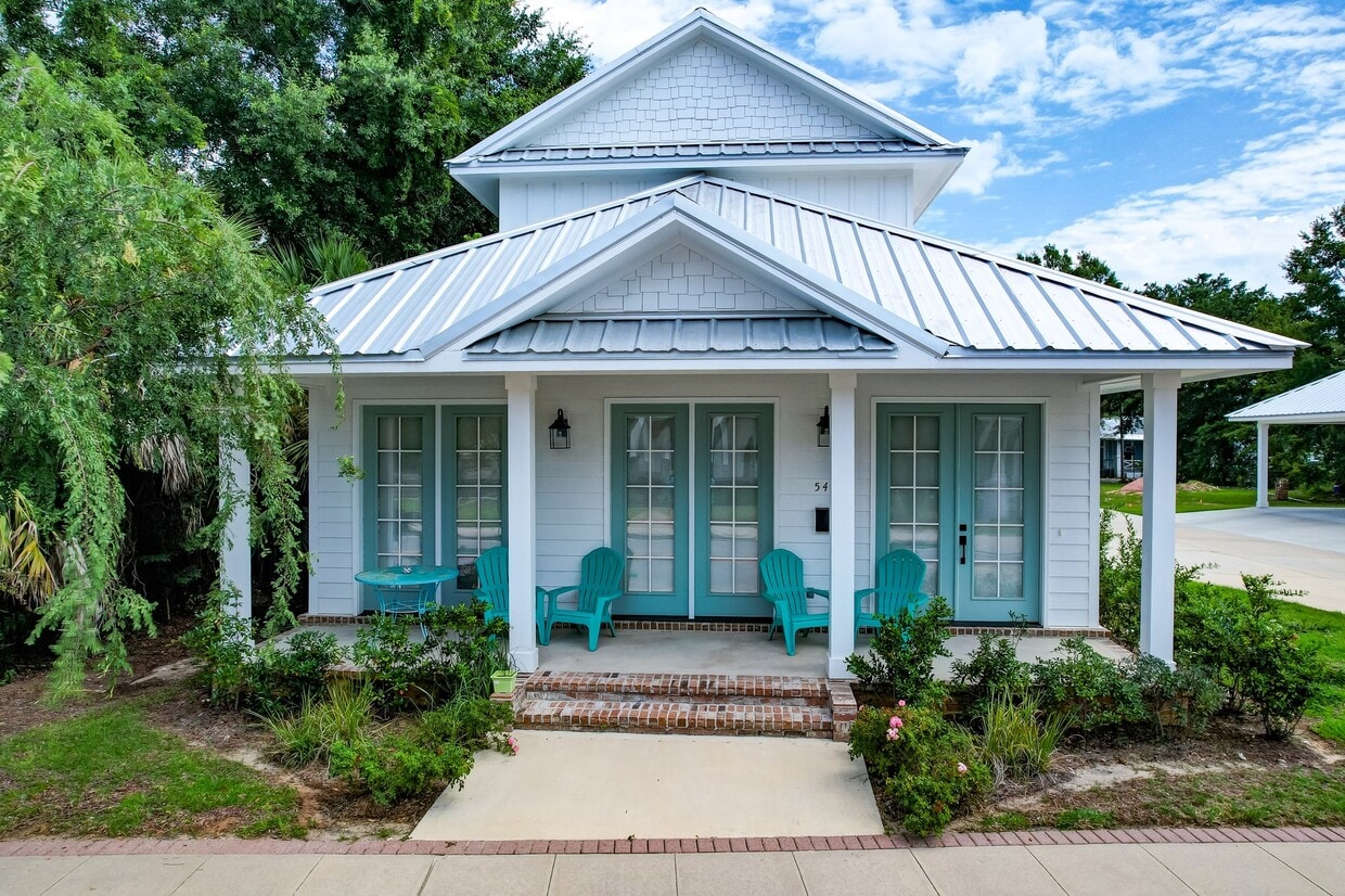 Photo - 546 Howard Ave (Biloxi, MS)