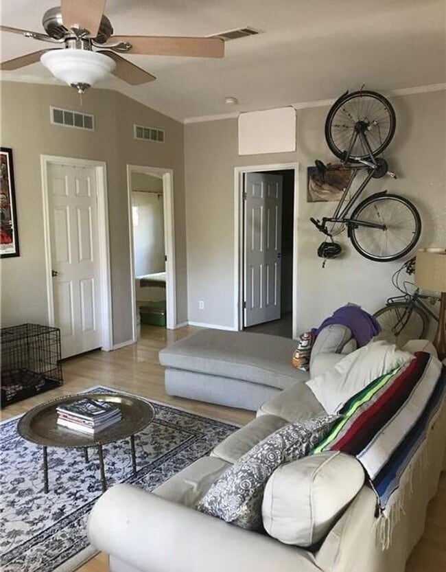 Photo - 1410 Harvey St Unit B Townhome