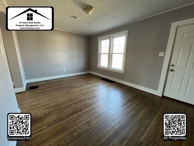 Building Photo - 837 Nichols St