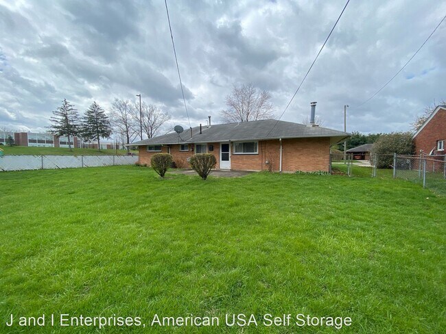 Building Photo - 3 br, 1 bath House - 360 Sherwood Drive West