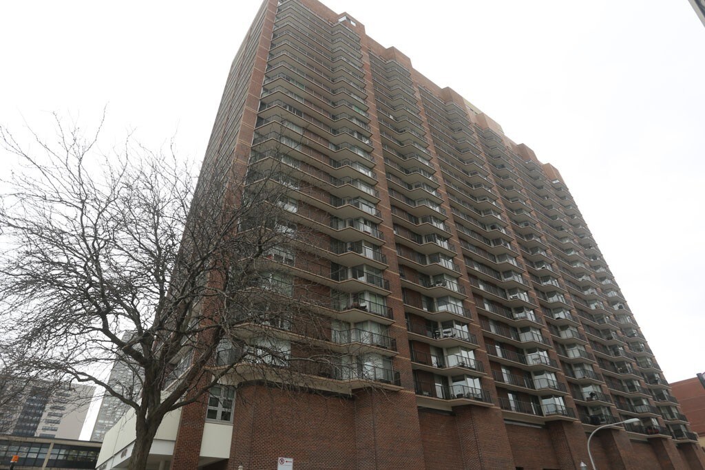 4170 N Marine Dr, Chicago, IL 60613 Condo for Rent in Chicago, IL