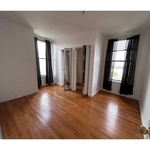 Building Photo - 483 Beacon St