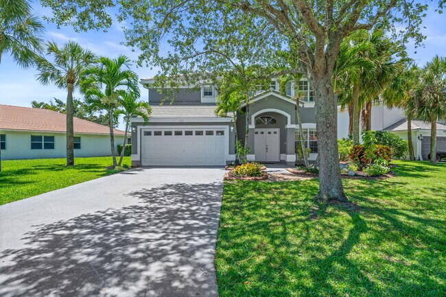 Building Photo - 1527 S Club Dr