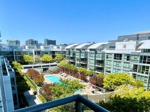 Building Photo - 435 China Basin St
