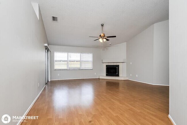 Foto del edificio - 13427 Silvercreek Dr, Riverview, FL 33579