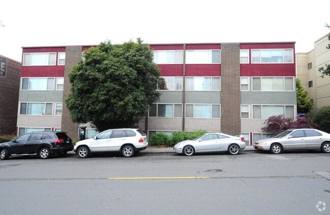 Building Photo - Tyee Apartments