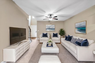 Building Photo - 512 N Foxridge Dr