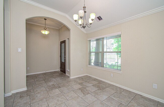 Foto del edificio - Spacious 4 Bed, 2 Bath Home Zoned to Tomball ISD