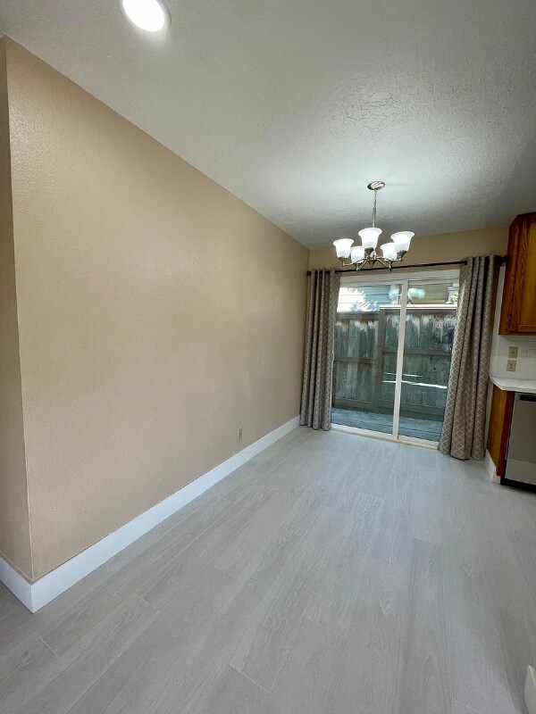 Foto del edificio - 412 Persifer St