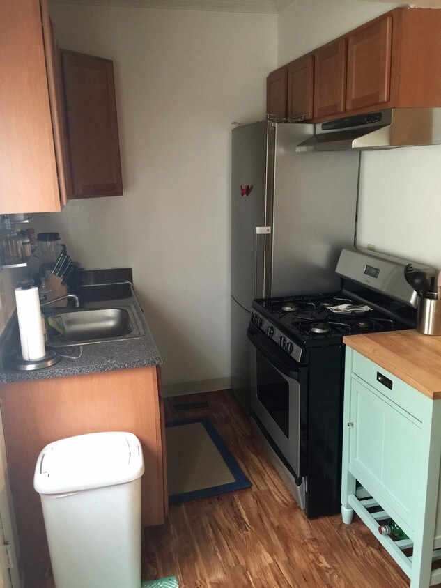 1510 Presidential Dr, Columbus, OH 43212 Apartments in Columbus, OH