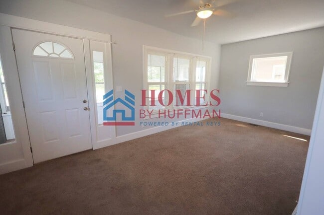 Foto del edificio - Two Bedroom House