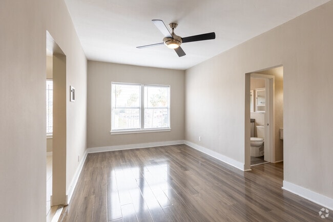 Estudio - 500 ft² - Seven Lions Apartments