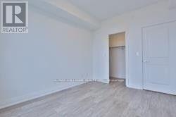 Photo du bâtiment - 3600 Hwy 7 W