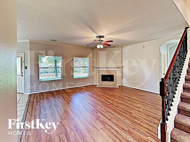 Building Photo - 1010 Spring Lakes Haven