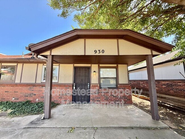 Photo - 930 SW 62nd St House