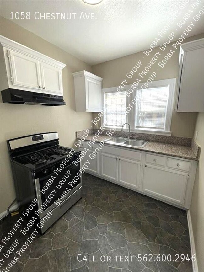 Foto del edificio - 1058 Chestnut Ave