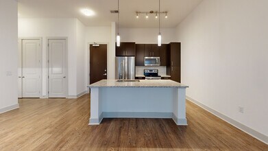 Interior Photo - 322 on North Broad