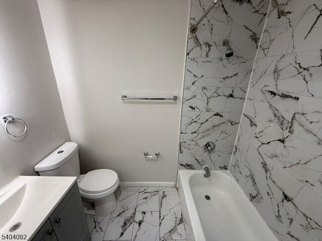 Photo - 28 Kenmore Ave Apartment