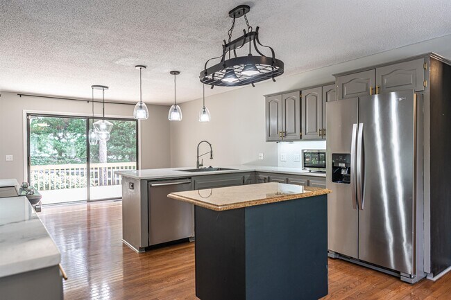 Foto del edificio - 4 Harness Pl