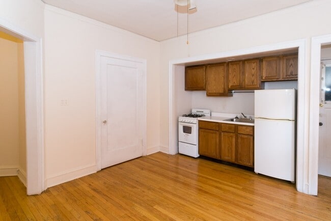 Foto del edificio - 1314 Oak Ave