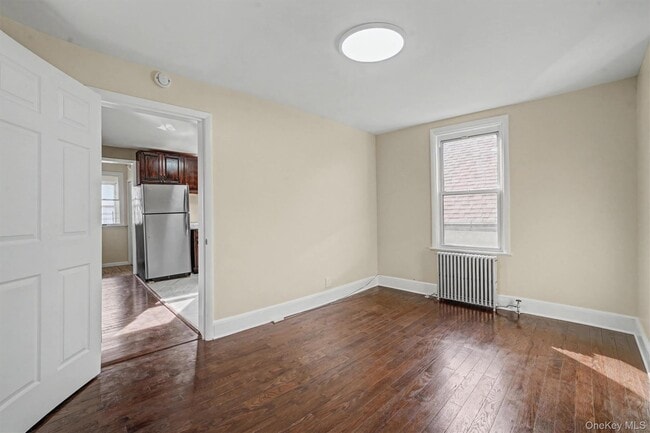 Building Photo - 156 Beech St