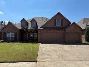 Building Photo - 3710 West 108th Ct S