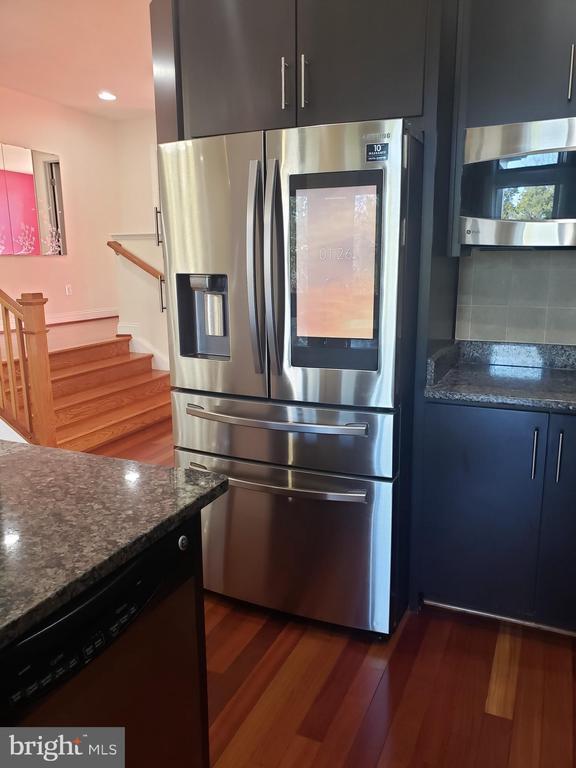 Building Photo - 23412 Evening Primrose Square