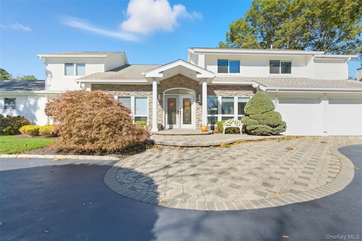 Primary Photo - 28 Annandale Rd