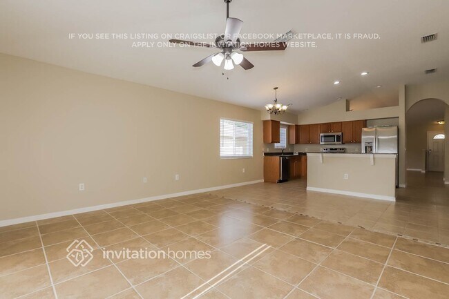 Foto del edificio - 2618 Buckhorn Preserve Blvd