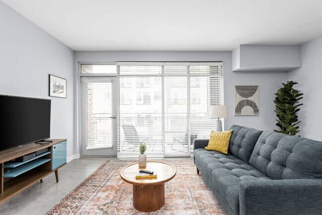 Foto del edificio - 450 E Market St