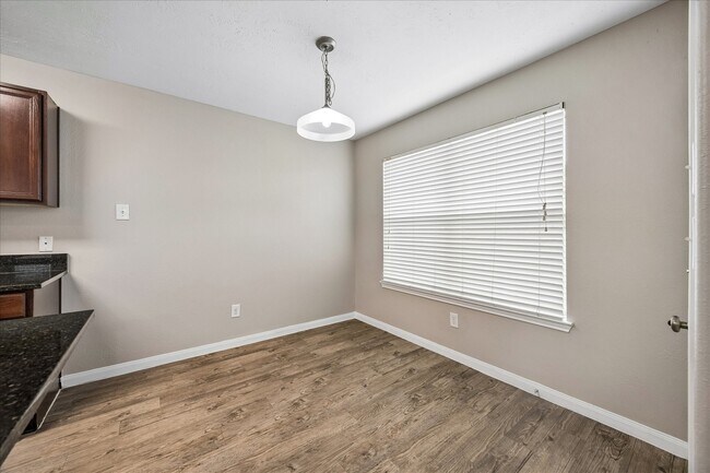 Foto del edificio - 15510 Kiplands Bend Dr