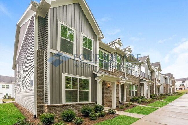 Foto del edificio - End Unit Townhome | 2nd Floor Loft | Washe...