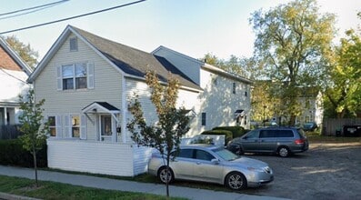 Building Photo - 96 Pitkin St