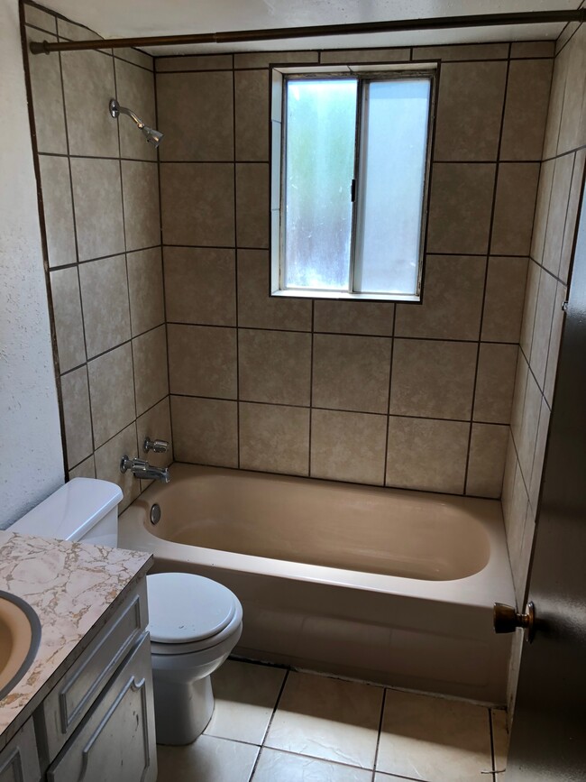 Tile in the bath, kitchen and entry - 2360 Jefferson Ave