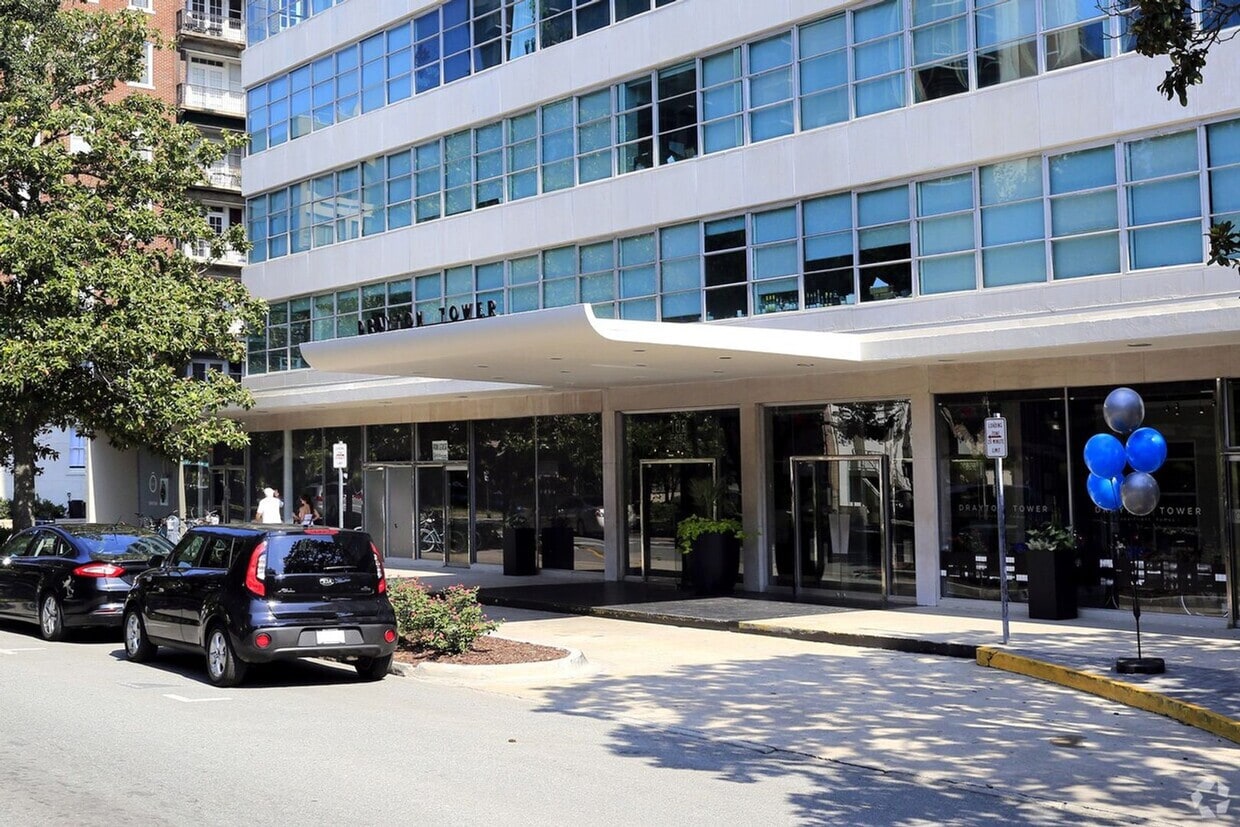 Primary Photo - 1 BED | 1 BATH | DRAYTON TOWER | ALL UTILITIES INCLUDED