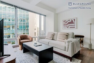 Building Photo - 1335 Boylston St