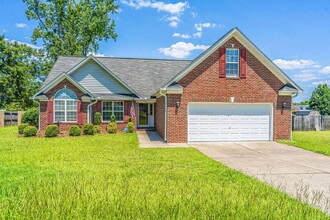 Building Photo - 131 River Birch Ln