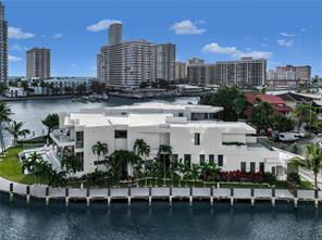 Primary Photo - 184 Palm Dr