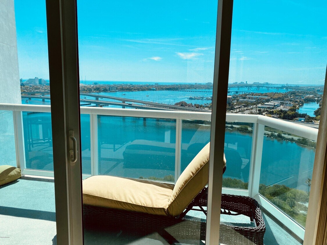 231 Riverside Dr Unit 19091, Holly Hill, FL 32117 Condo for Rent in