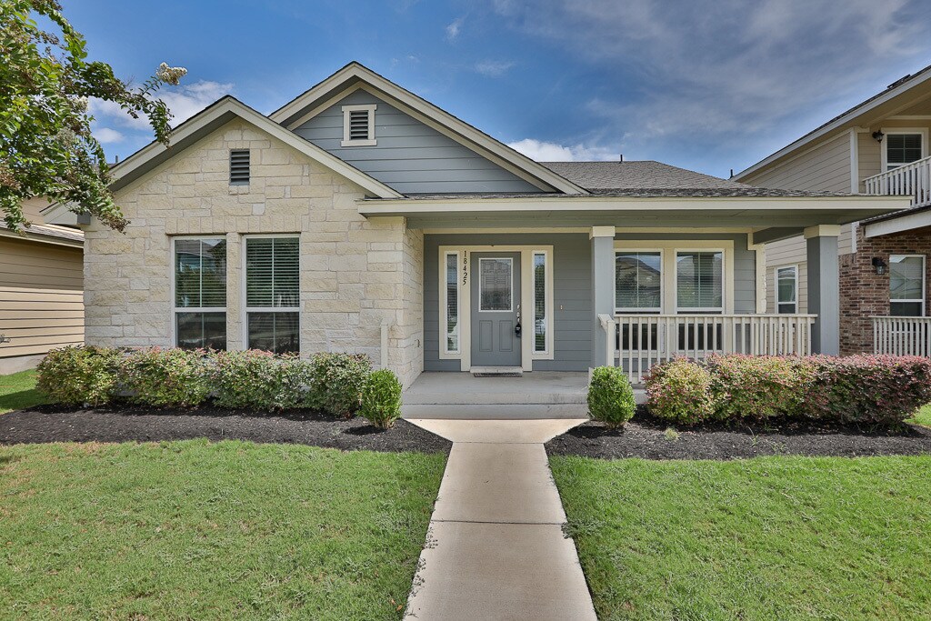 Primary Photo - 18425 Friendship Hill Dr