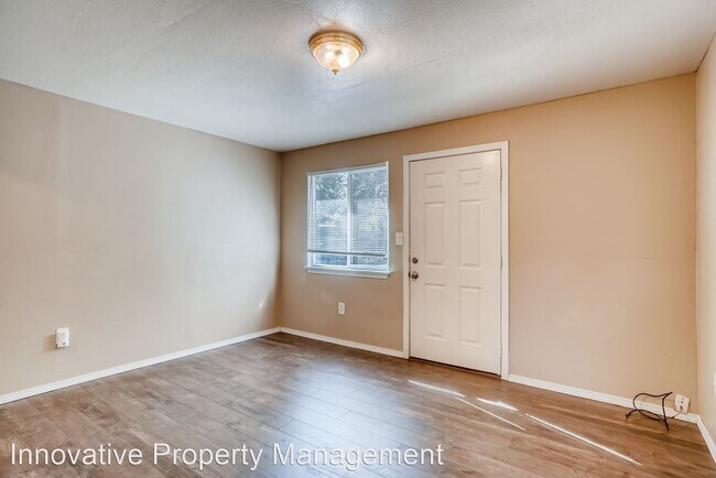 Building Photo - 4535-4611 SW 175th Ave