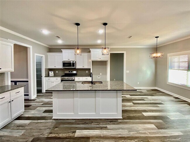Building Photo - Legacy Farms!