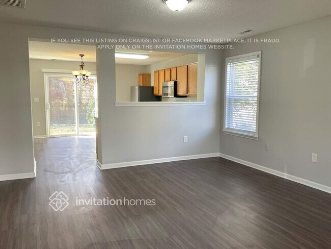 Building Photo - 222 Waterlemon Way