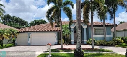 Building Photo - 100 NW 108th Way
