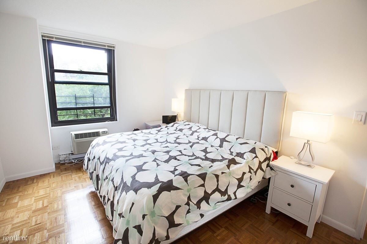 Foto principal - 1763 2nd Ave