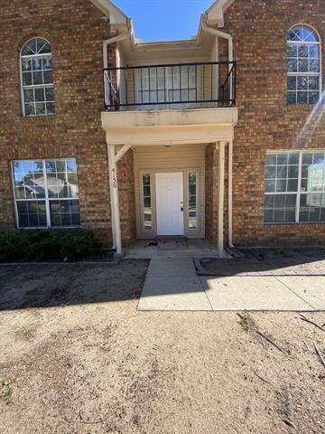 Foto del edificio - 4150 Briar Hill Dr