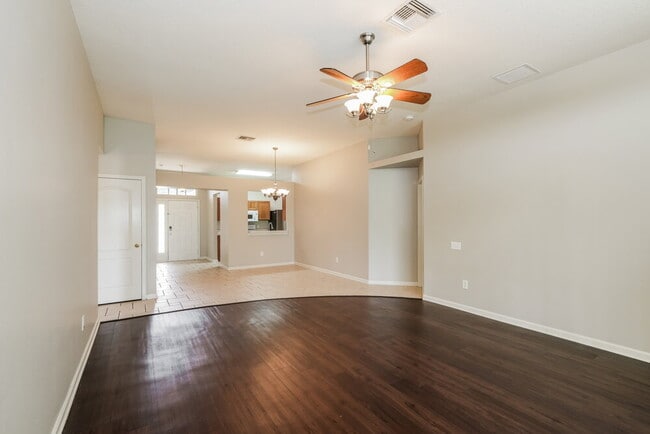 Building Photo - 13116 Early Run Ln