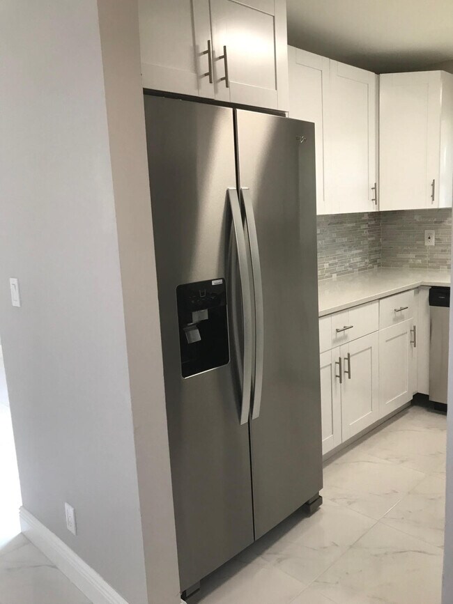 Building Photo - 1312  White Pine Drive  Wellington Fl 33414