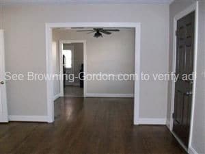 Building Photo - 2105 Sunset Pl