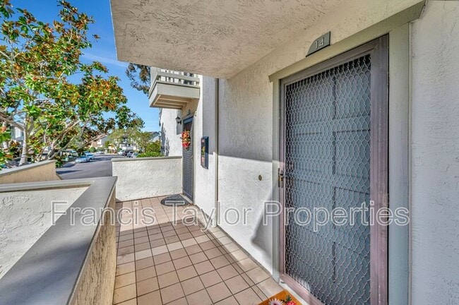 Building Photo - 6956 Park Mesa Way